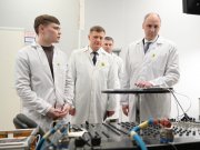 Свердловская область — в центре ключевых решений транспортной отрасли страны: Постпред Губернатора работает на «Транспортной неделе – 2025» в Москве